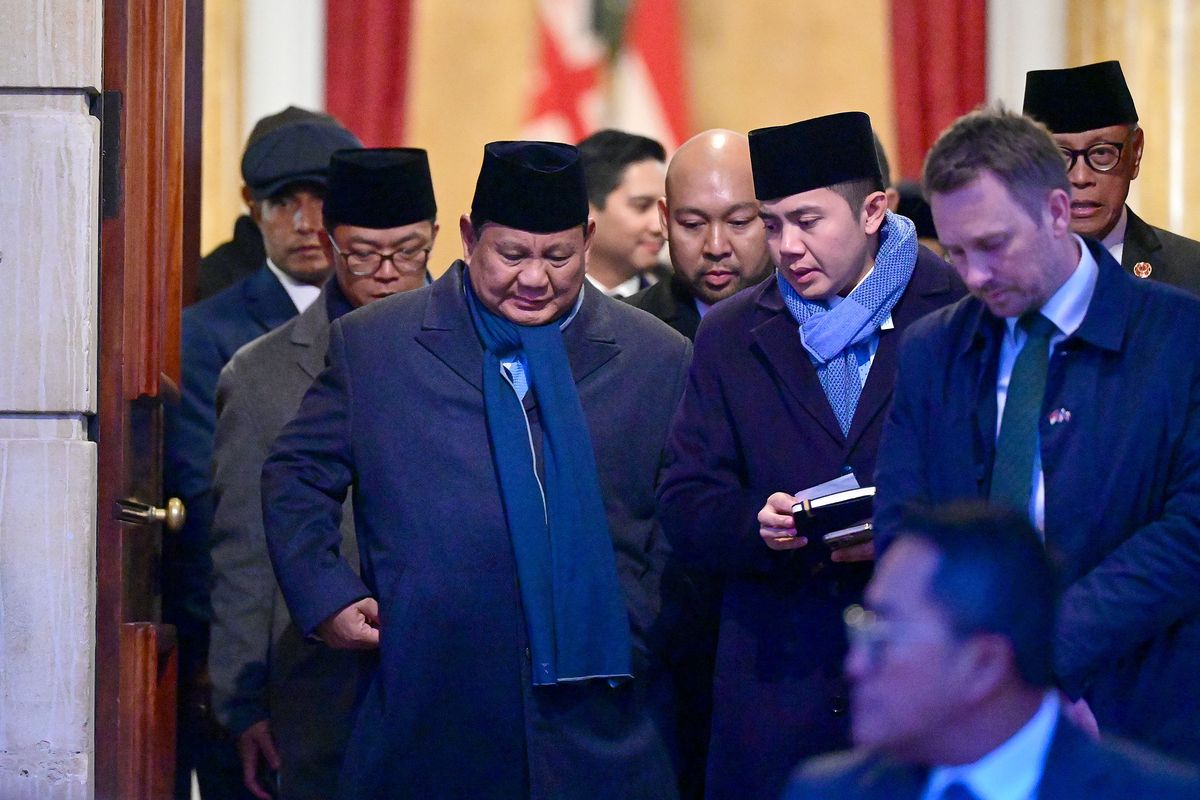 prabowo-pulang-dari-kunjungan-kerja-ke-enam-negara-bawa-investasi-rp29480-triliun