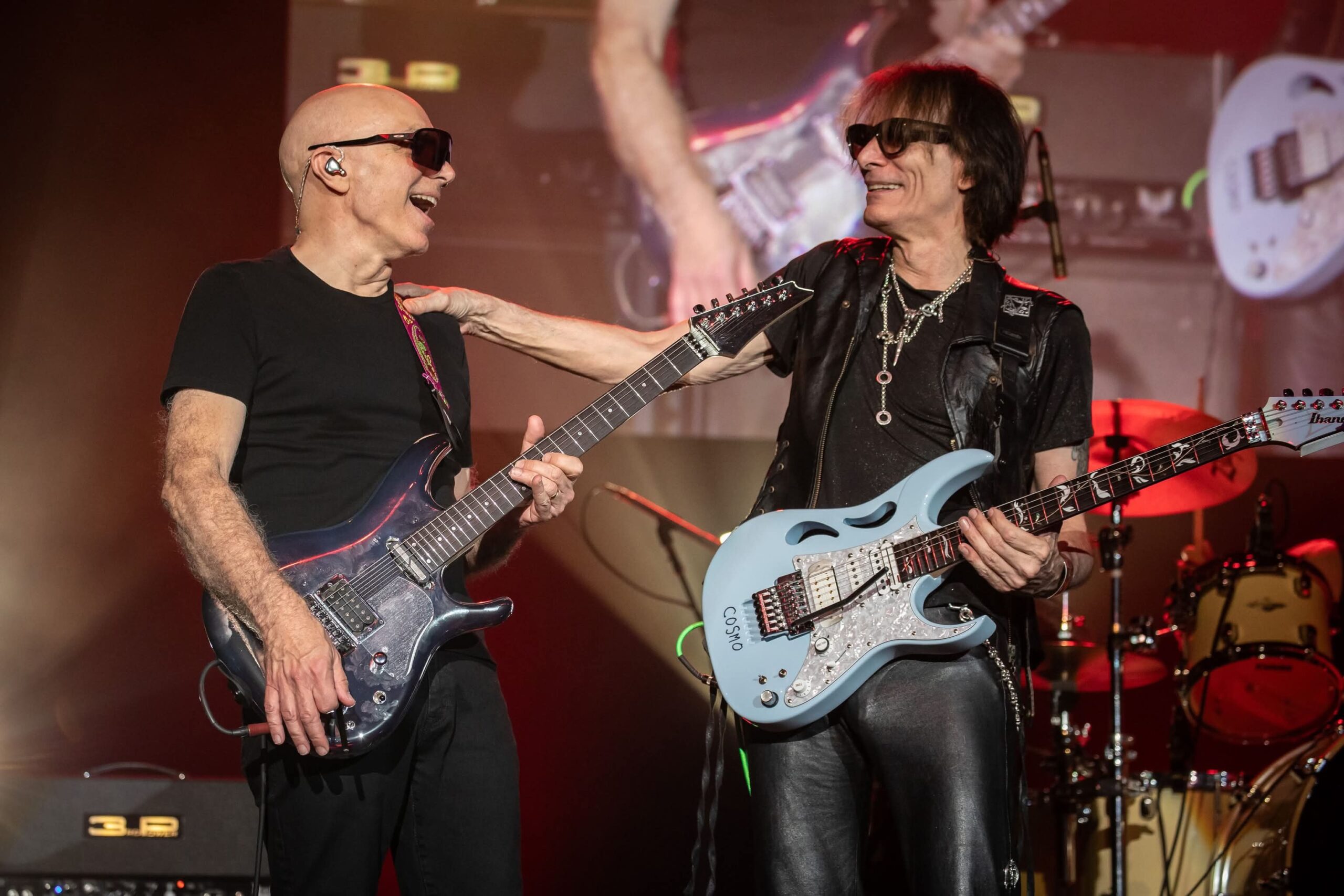 joe-satriani-dan-steve-vai-kolaborasi-baru-satchvai-band-siap-gelar-tur-eropa-2025