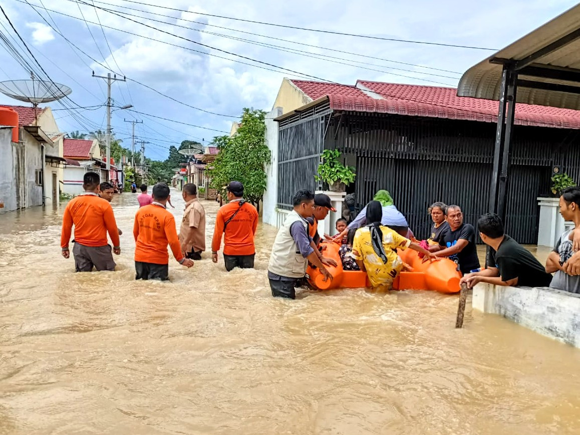 bpbd-medan-imbau-warga-bantaran-sungai-siaga-banjir-hingga-pekan-depan