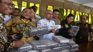 anggota-komisi-iii-dpr-ri-soroti-maraknya-peredaran-narkoba-di-kalsel-yang-mirip-jual-beli-permen