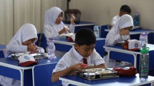 pemerintah-targetkan-5-000-dapur-makan-bergizi-gratis-di-seluruh-indonesia-pada-2025